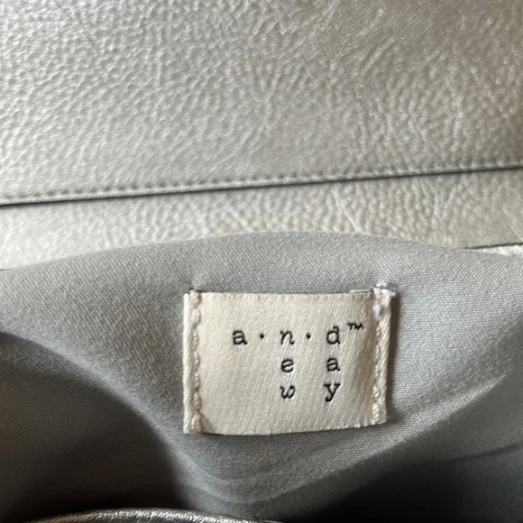 A New Day silver crossbody bag - Picture 10 of 10